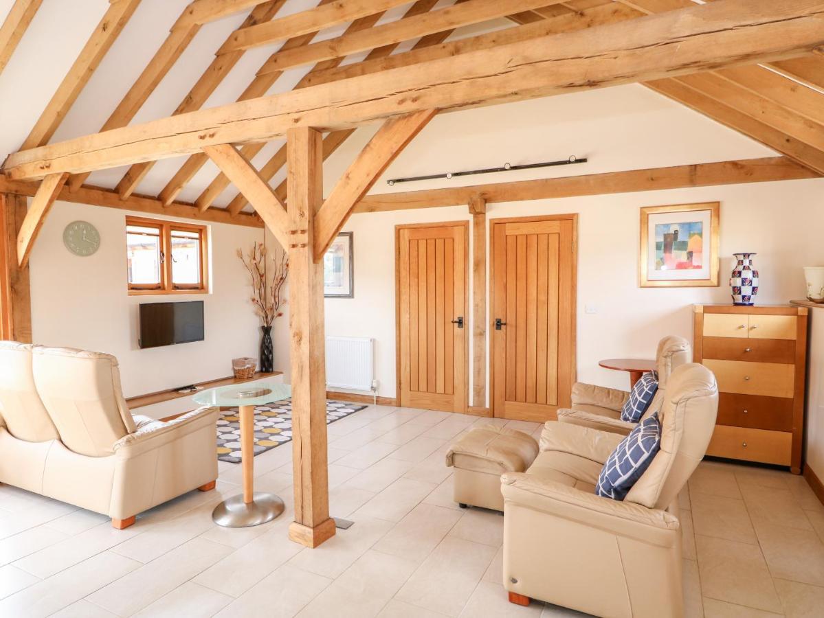 5D Hideways Villa Hunstanton Luaran gambar